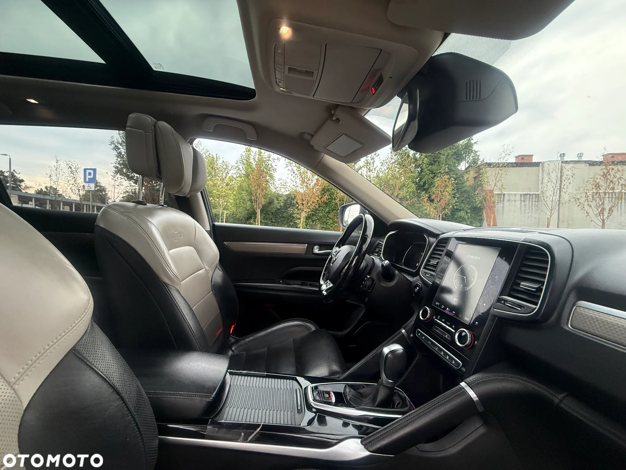 Renault Koleos 2.0 dCi Initiale Paris 4x4 X-Tronic - 27