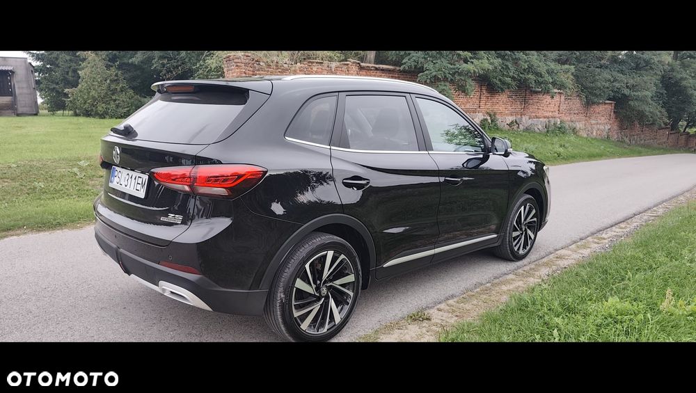 MG ZS - 15