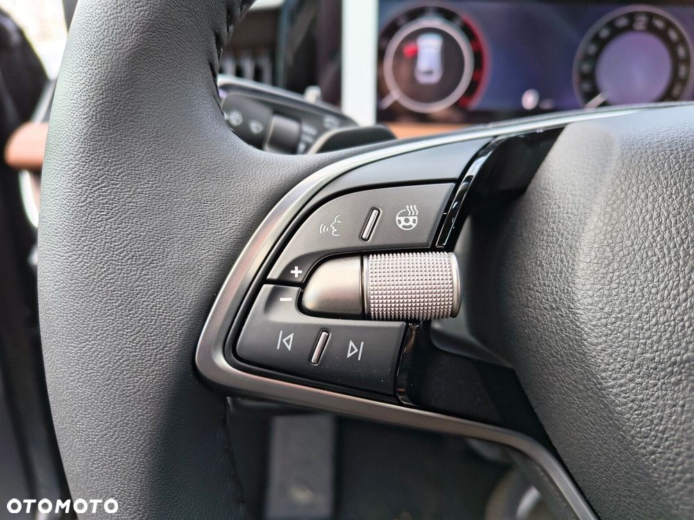 Skoda Superb 2.0 TDI SCR 4x4 L&K DSG - 27