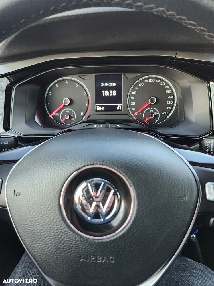 Volkswagen Polo 1.0 TSI Highline - 8
