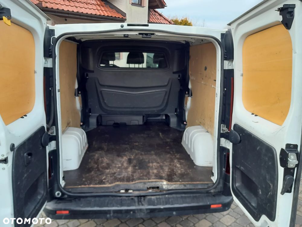 Renault TRAFIC - 11