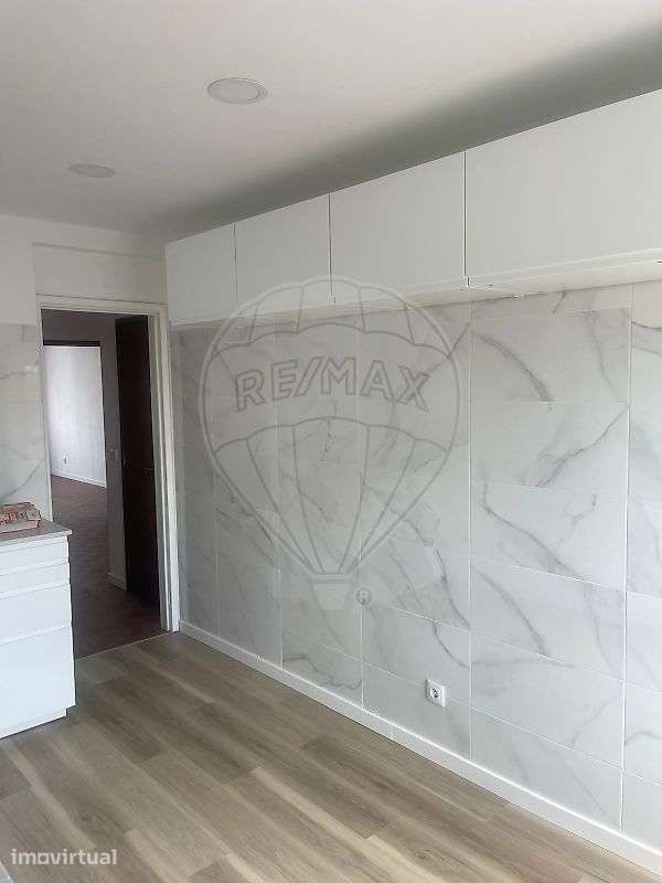 Apartamento T3 para venda - Grande imagem: 2/4