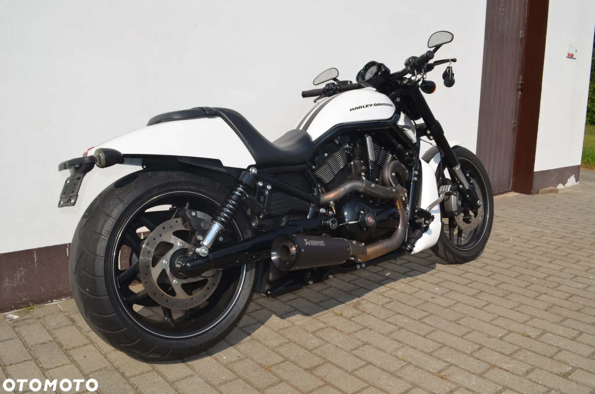 Harley-Davidson V-Rod Night Rod - 11