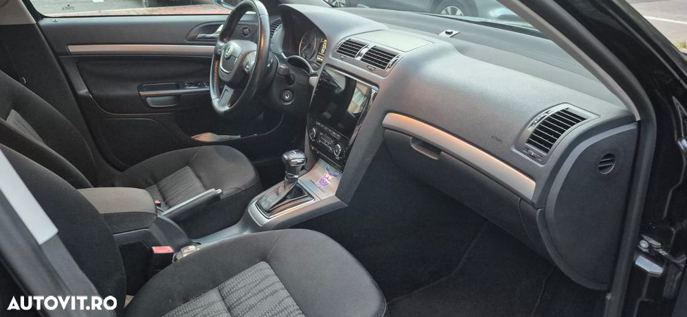 Skoda Octavia - 10