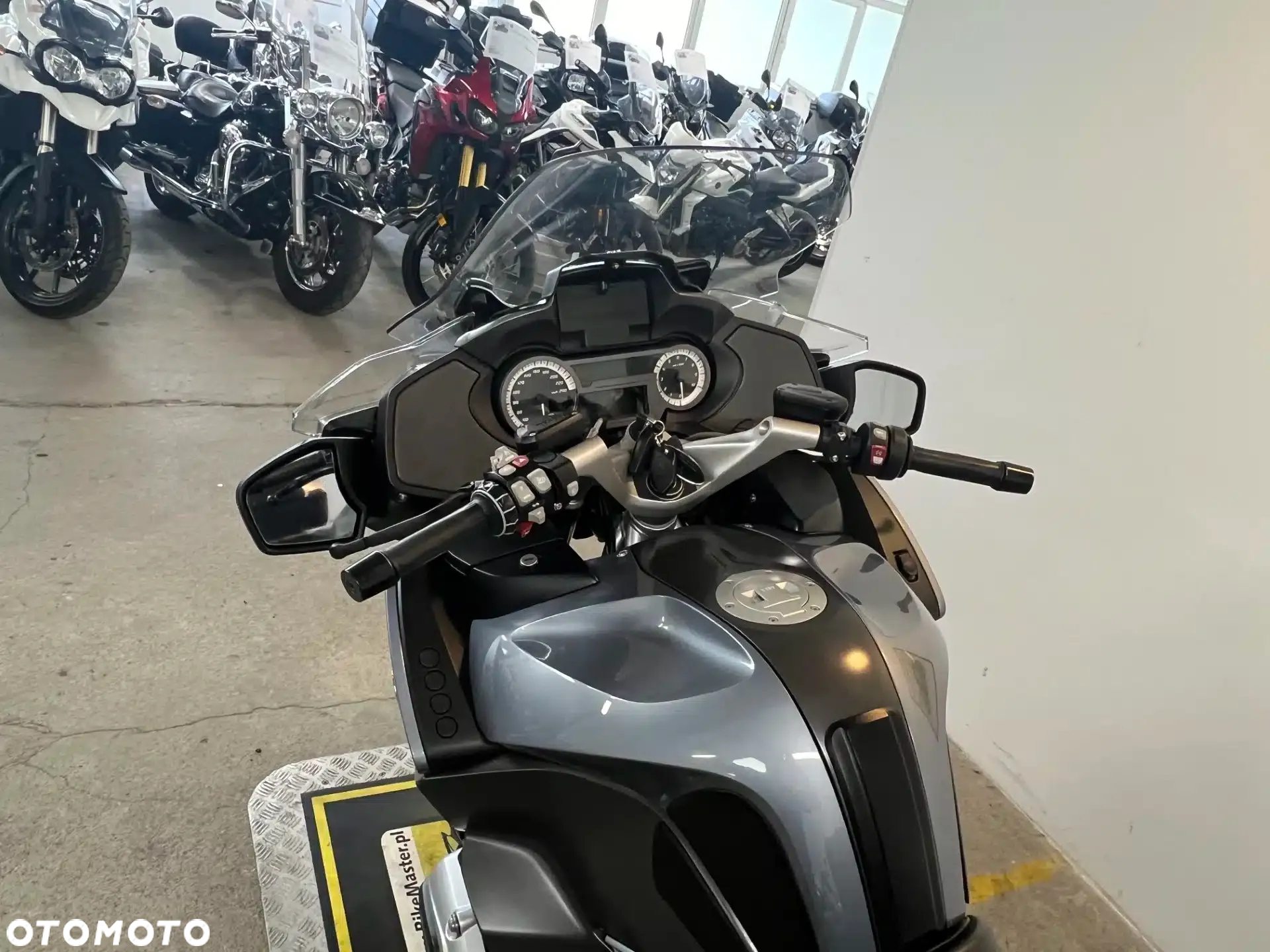 BMW R - 20
