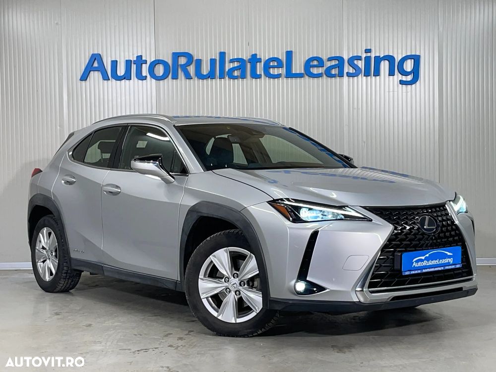 Lexus UX 250h Business Edition - 2