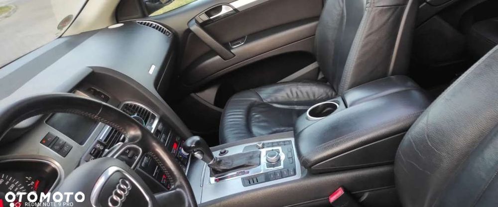 Audi Q7 - 9