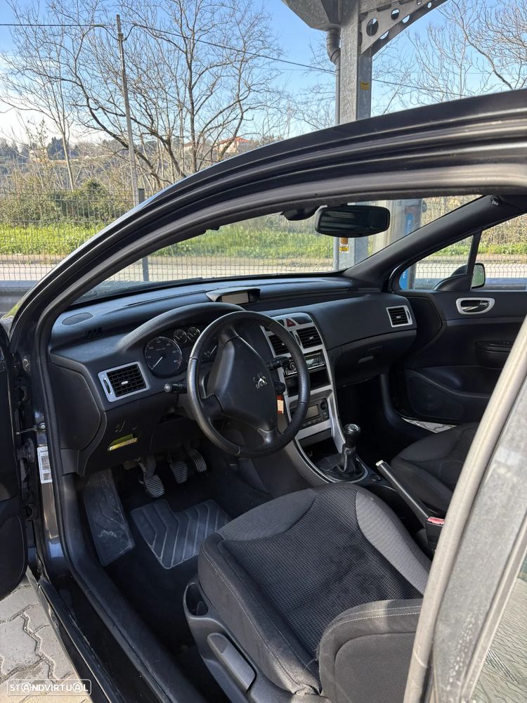 Peugeot 307 HDi 110 OXYGO - 10