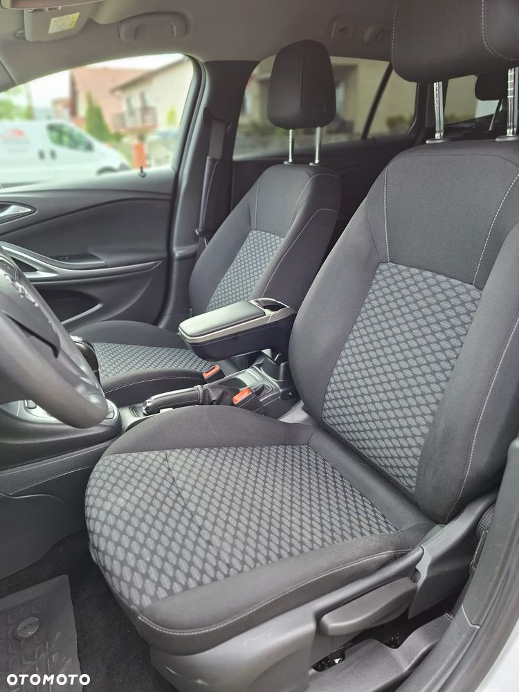 Opel Astra 1.6 D (CDTI) Edition - 8