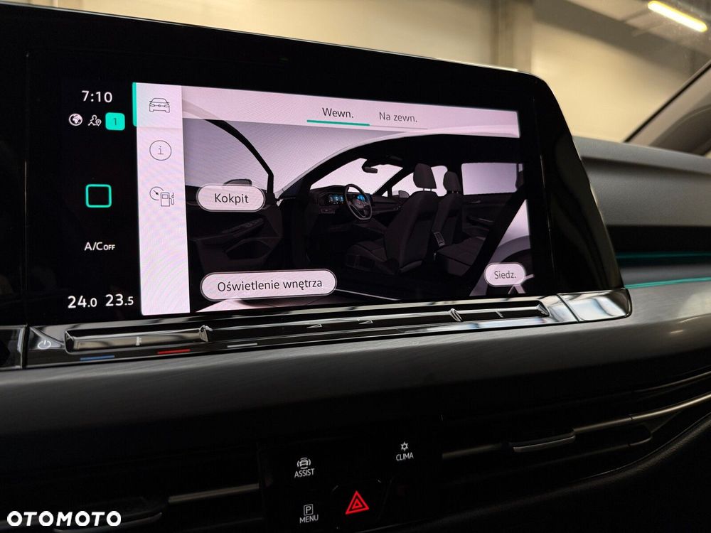 Volkswagen Golf - 36