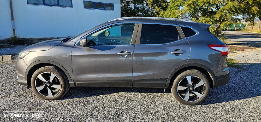 Nissan Qashqai 1.5 dCi N-Connecta RS+PS - 8