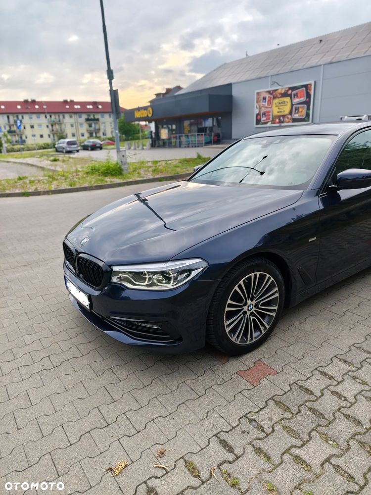 BMW Seria 5 520d Efficient Dynamics Edition Sport Line - 2