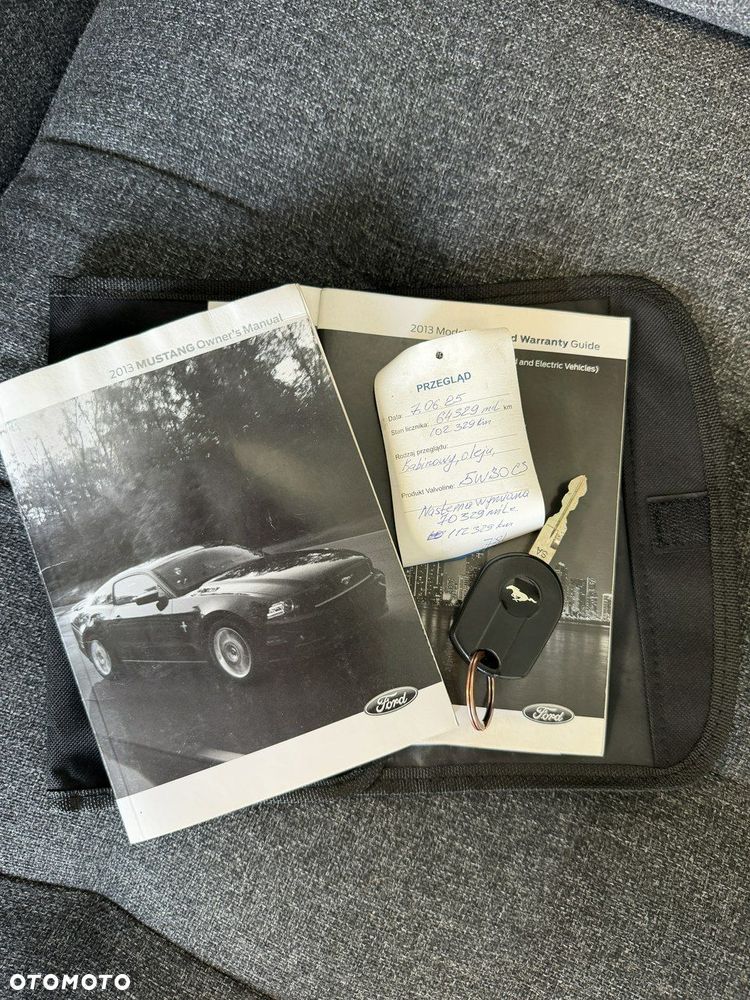 Ford Mustang - 31