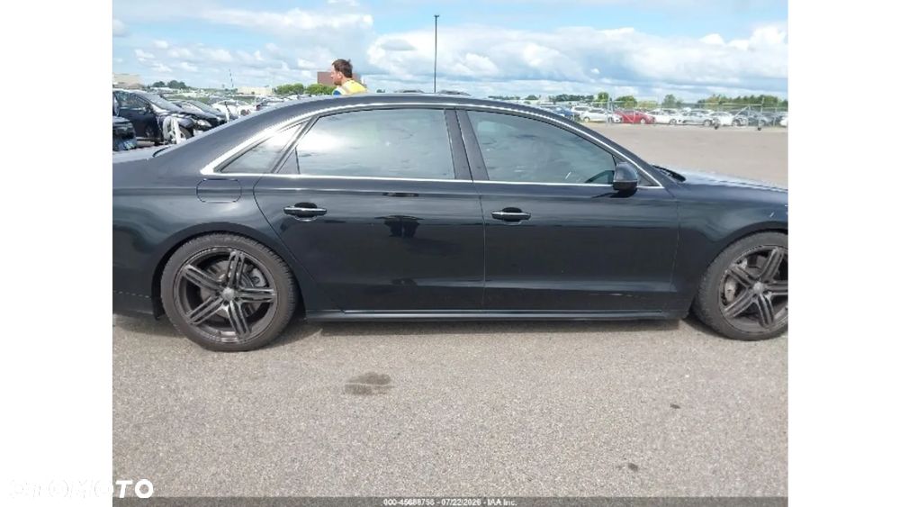 Audi A8 4.0 TFSI L Quattro - 6