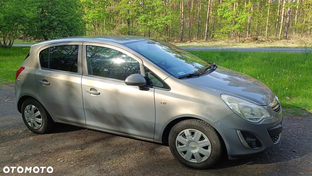 Opel Corsa 1.2 16V Enjoy - 1