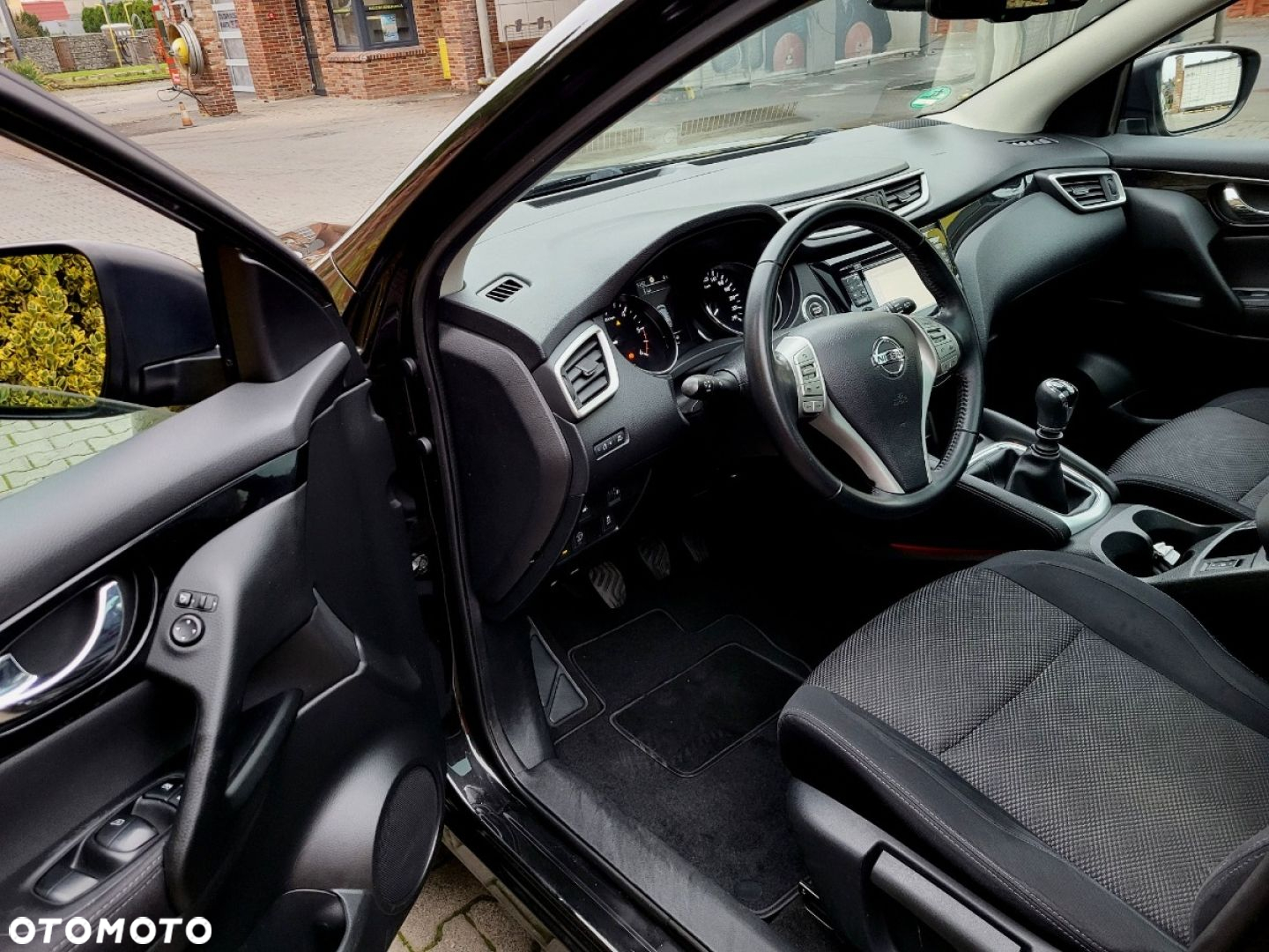 Nissan Qashqai - 17