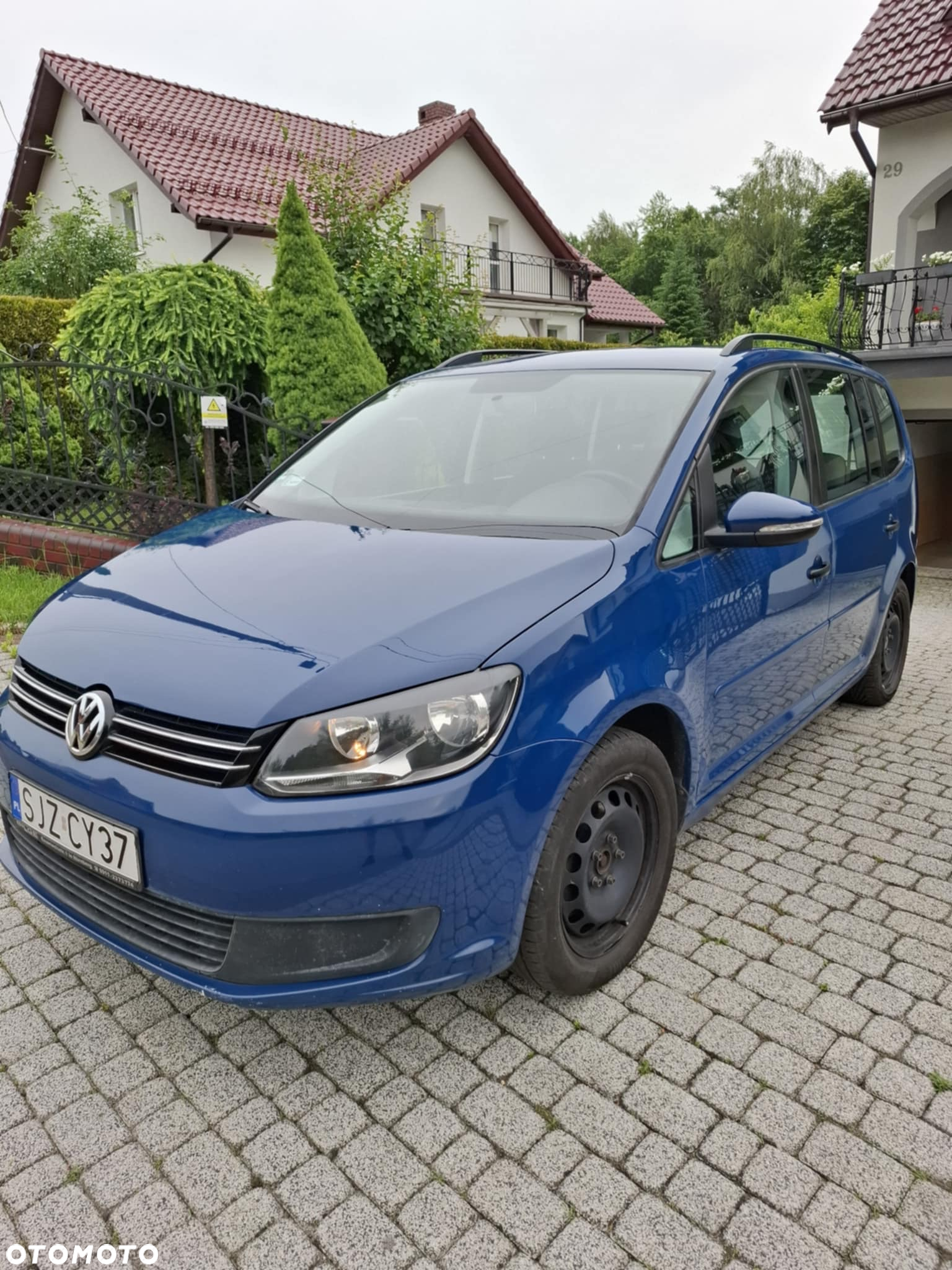 Volkswagen Touran 1.6 TDI DPF Highline - 3