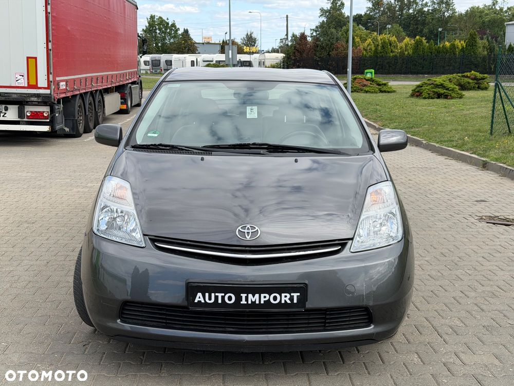 Toyota Prius 1.5 VVT-i Sol (nav) - 2