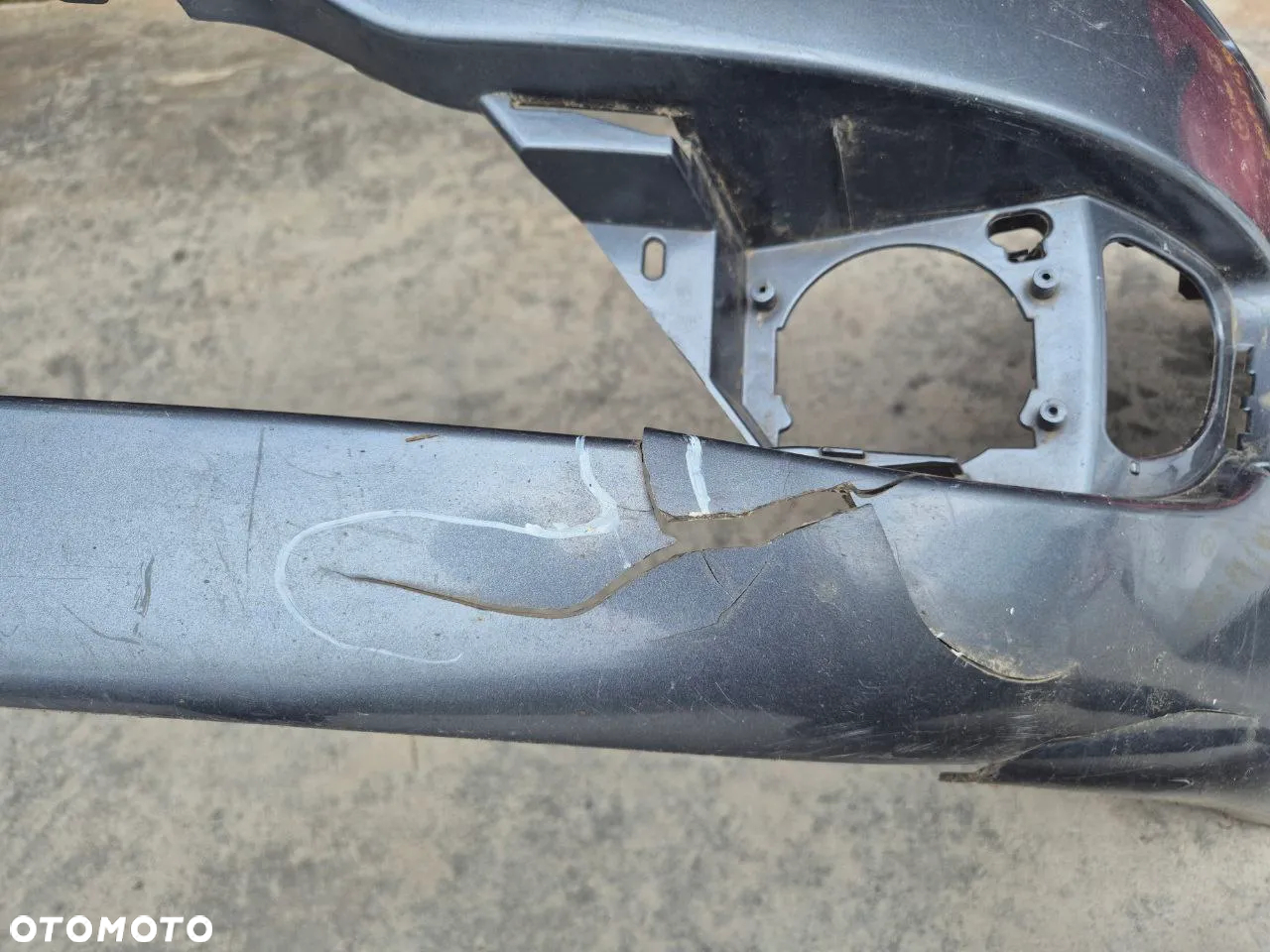 ZDERZAK PRZEDNI TYLNY CITROEN C4 I 04-08r - 8