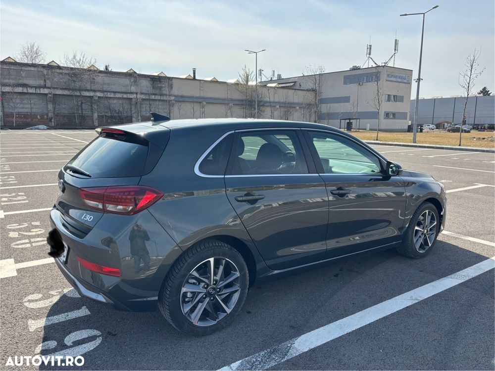 Hyundai i30 1.5 T-GDI 140CP 7DCT MHEV Exclusive - 4