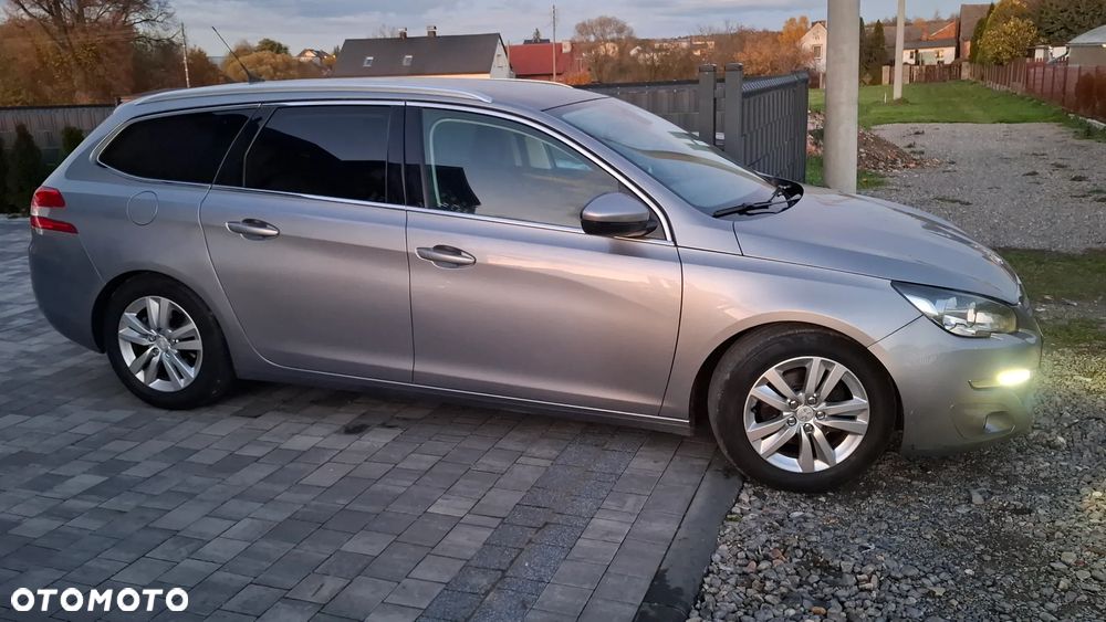 Peugeot 308 BlueHDi FAP 120 Stop&Start Allure - 10