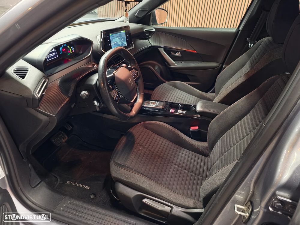 Peugeot e-2008 50 kWh Active Pack - 19