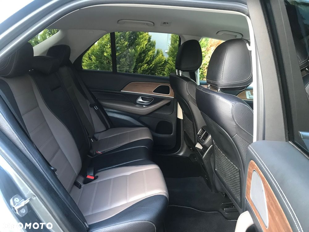 Mercedes-Benz GLE - 28