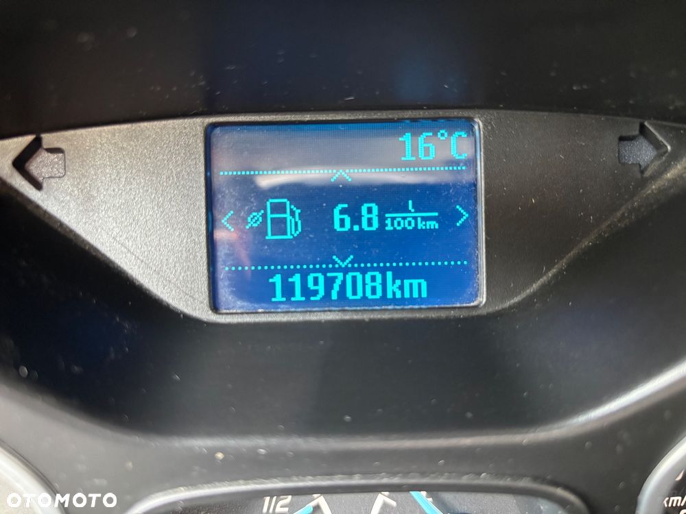 Ford Focus 1.0 EcoBoost Trend - 8