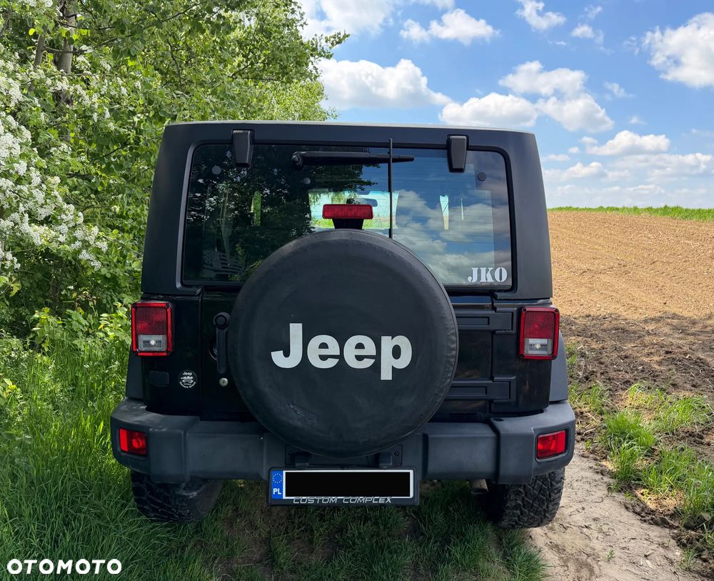 Jeep Wrangler - 5