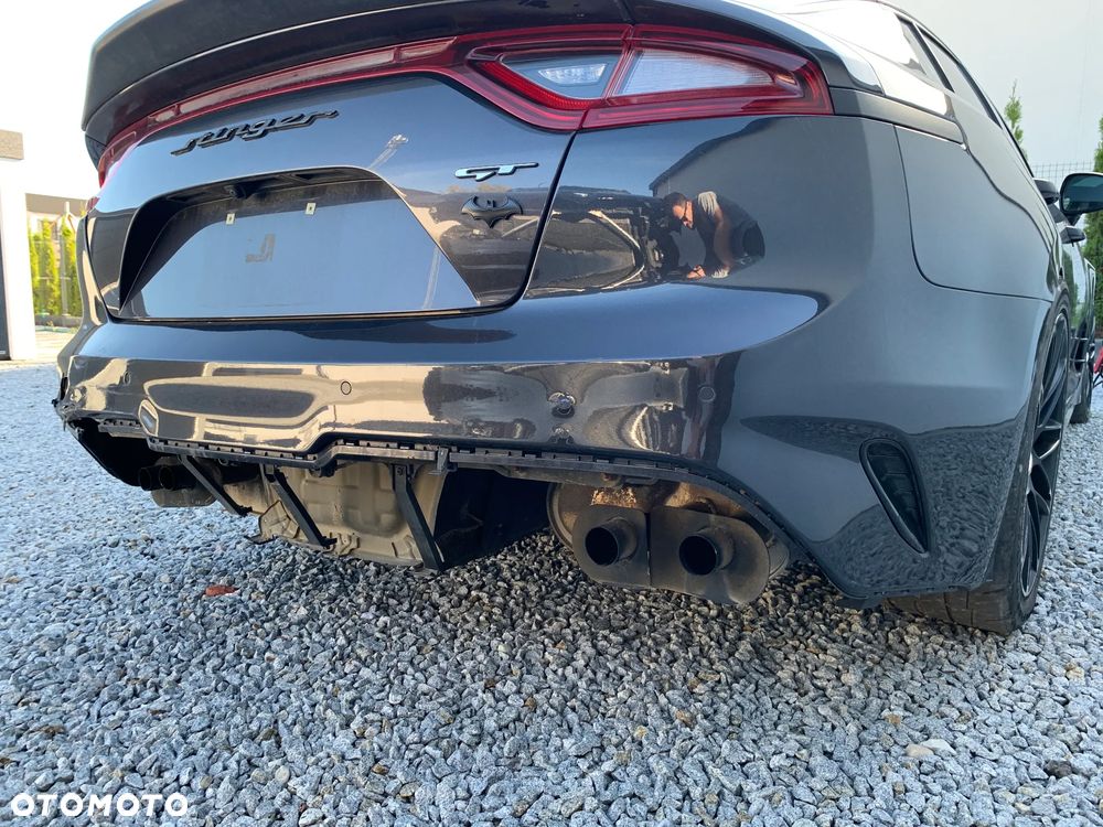 Kia Stinger 3.3 T-GDI AWD OPF GT - 11