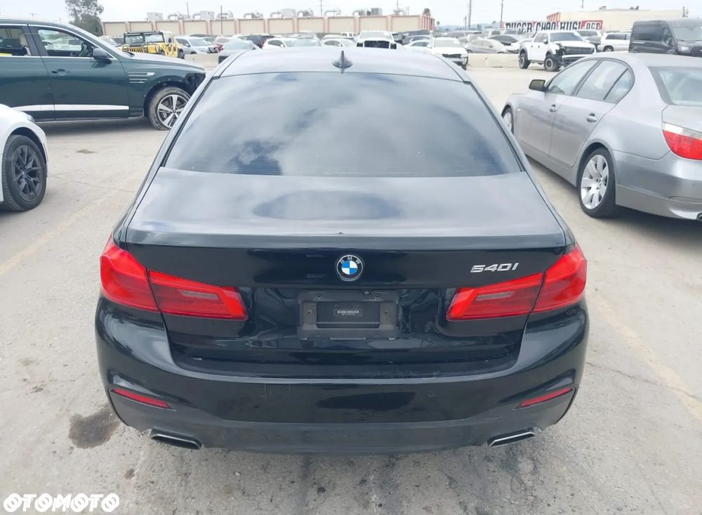 BMW Seria 5 540i M Sport sport - 6