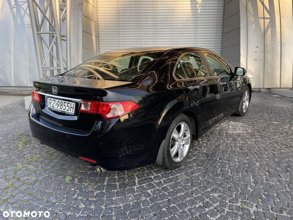 Honda Accord 2.0 Executive - 4