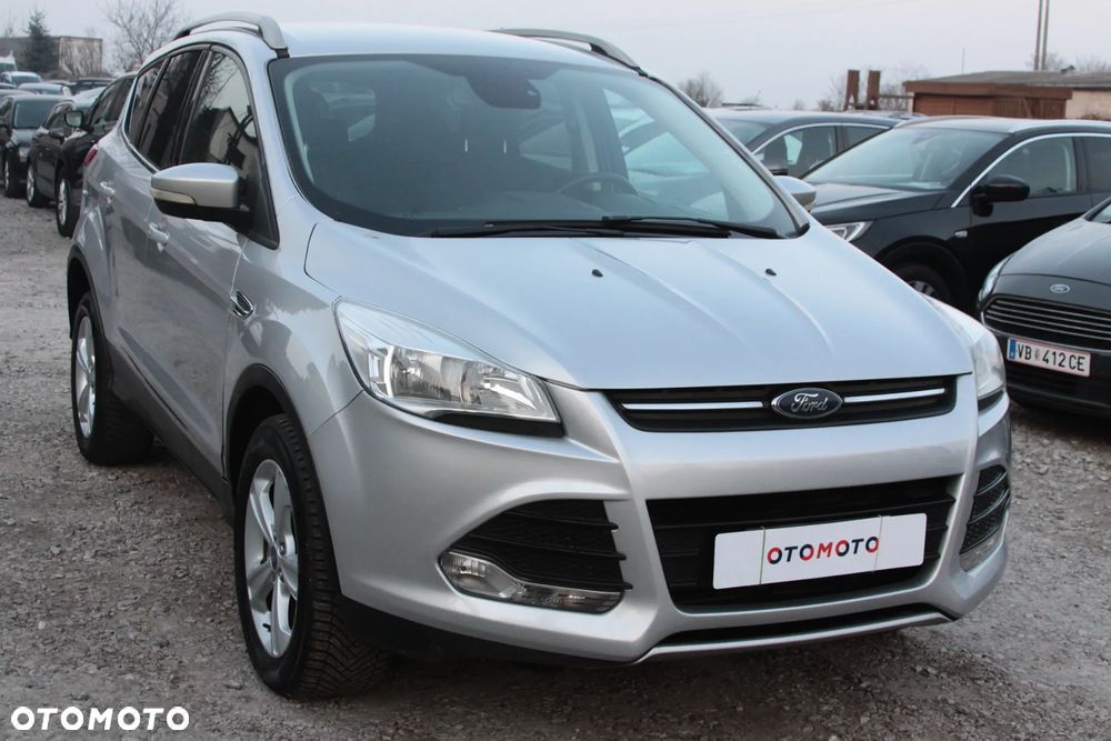 Ford Kuga 2.0 TDCi 2x4 Titanium - 3