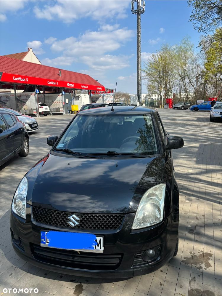Suzuki Swift 1.3 DDiS GLX / Comfort - 2