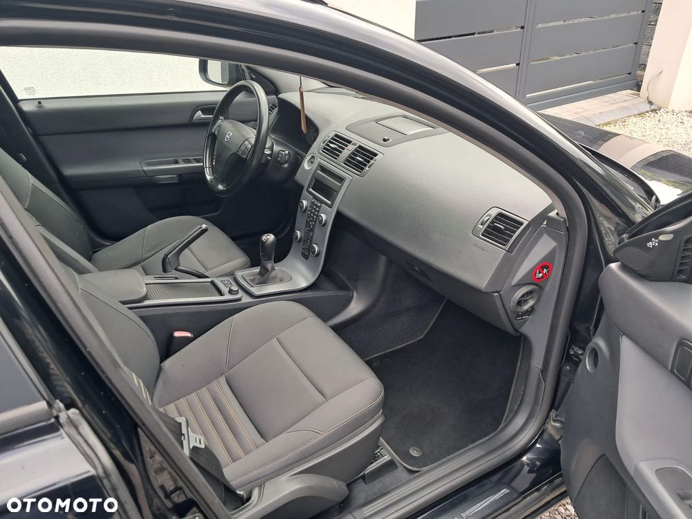 Volvo V50 D2 - 8