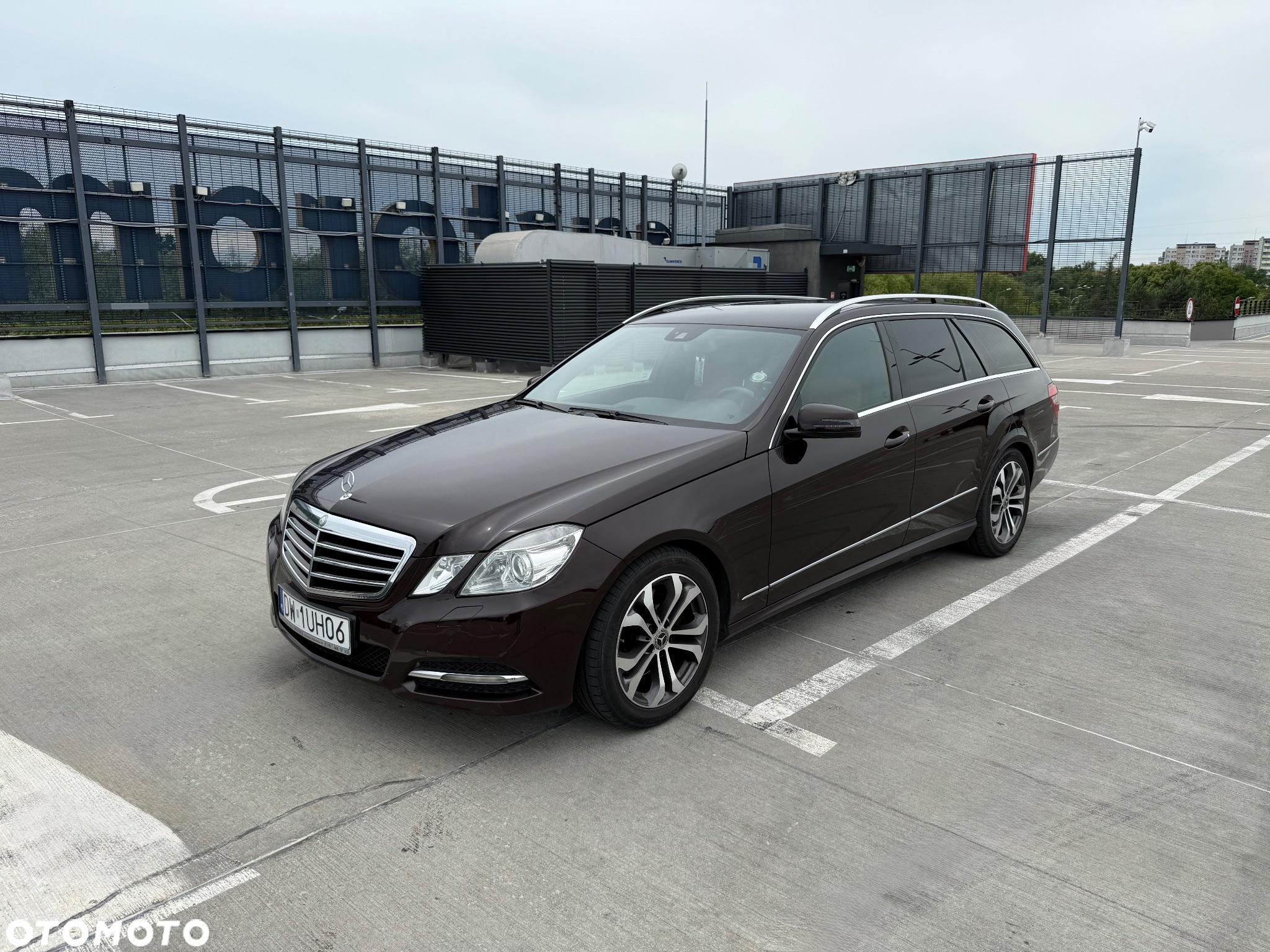 Mercedes-Benz Klasa E 250 T CDI DPF BlueEFFICIENCY Automatik Avantgarde - 20