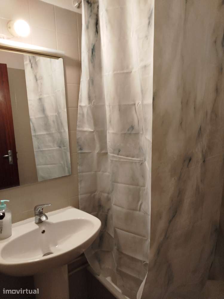 Quartos em Beja para alugar a estudantes - Grande imagem: 5/8