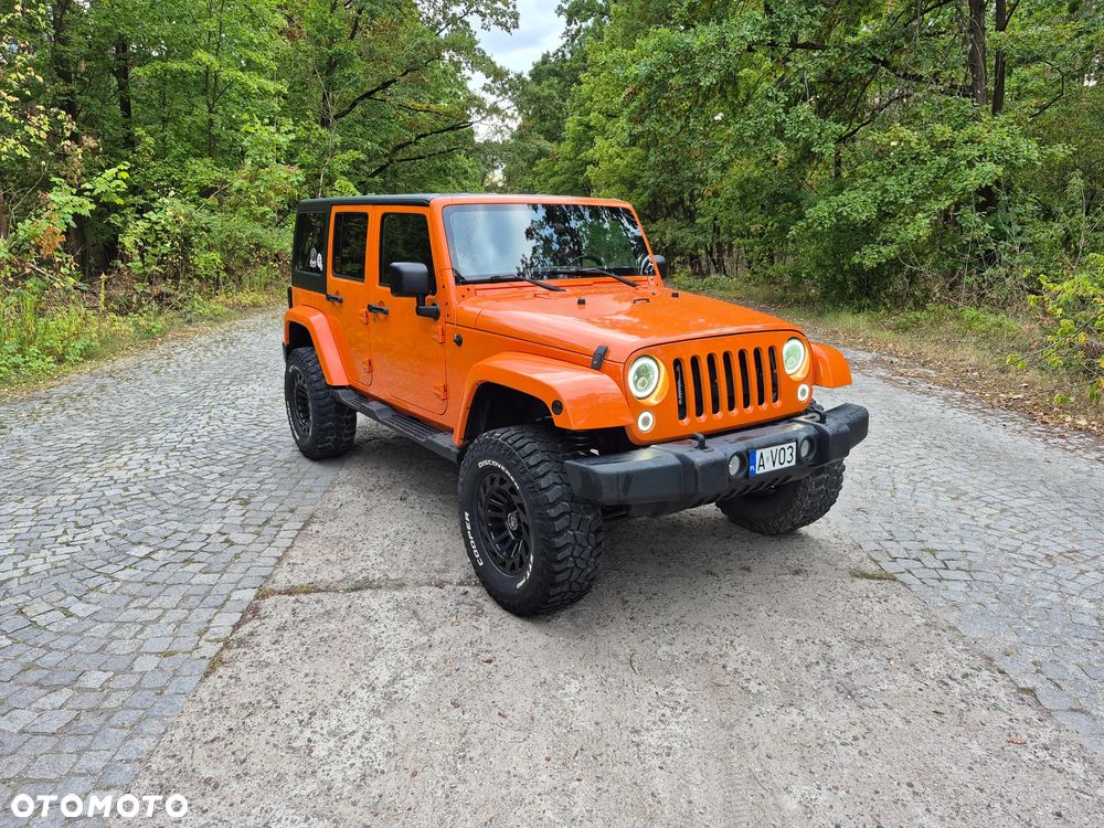 Jeep Wrangler 3.6 Unlim Sahara - 2