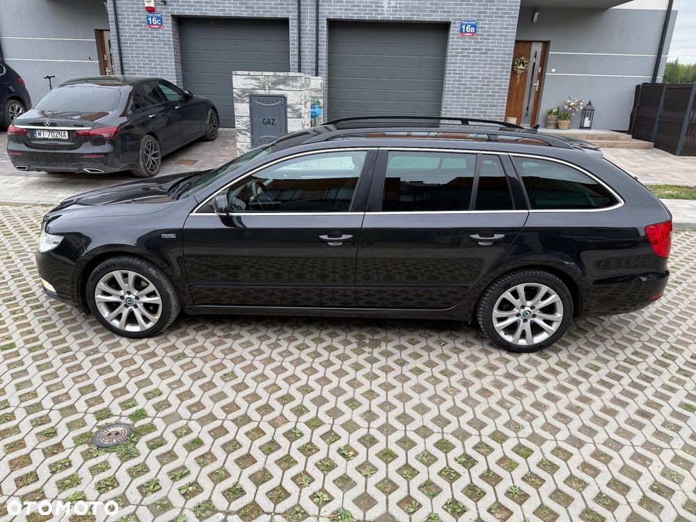 Skoda Superb 1.4 TSI Elegance - 24