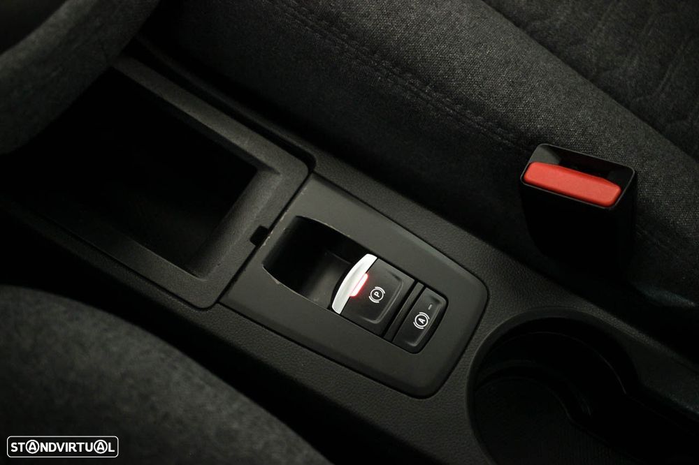 Renault Zoe (c/ Bateria) EV50 110hp Evolution - 19