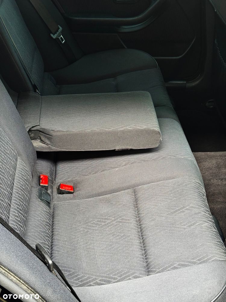 BMW Seria 5 - 21