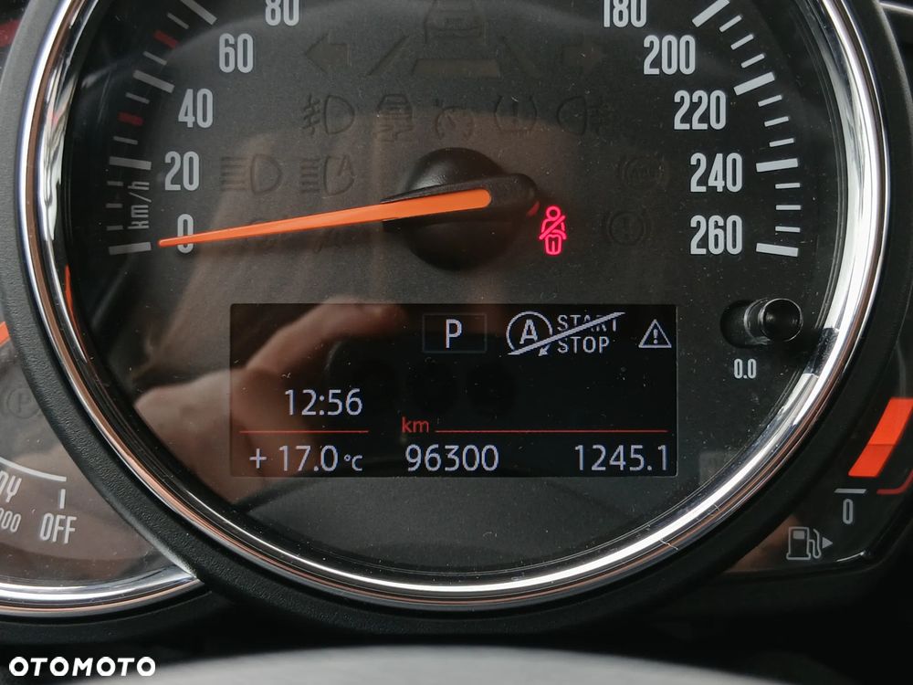 MINI Cooper Standard - 9