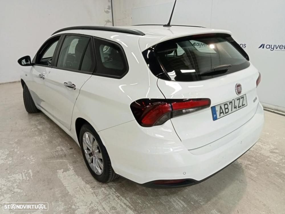 Fiat Tipo Station Wagon 1.3 M-Jet Lounge - 5