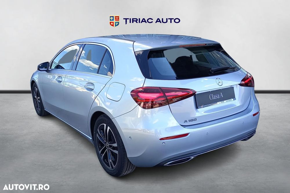 Mercedes-Benz A 180 7G-DCT - 6
