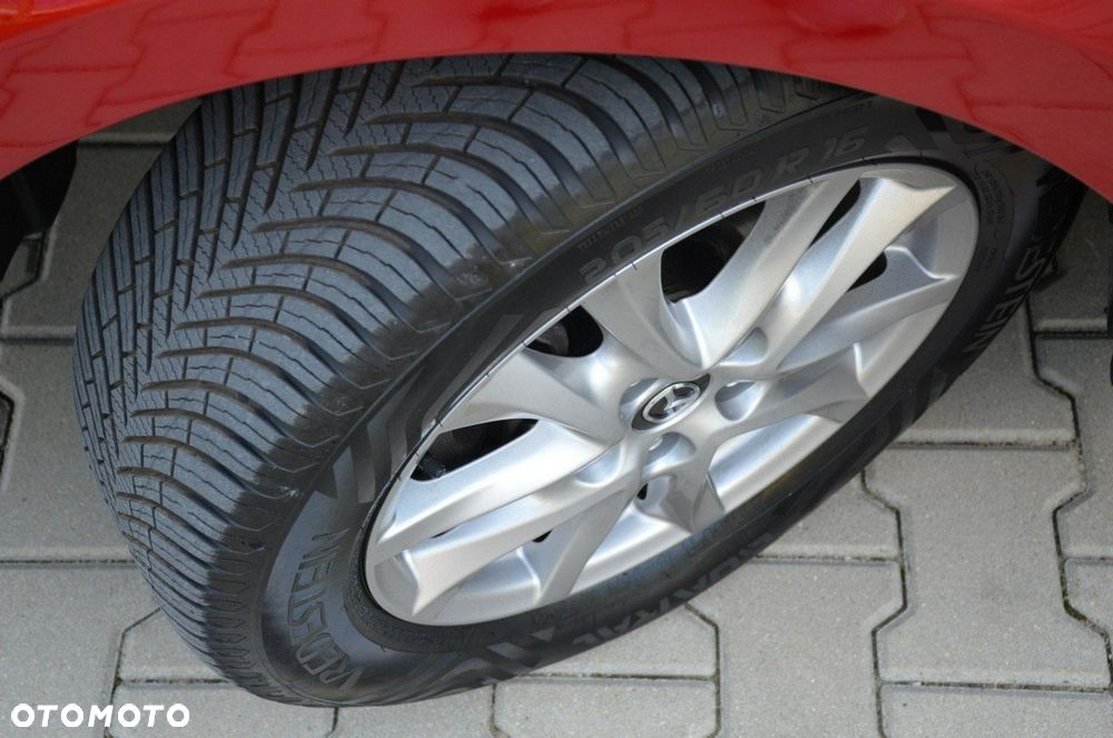 Mazda 3 - 9
