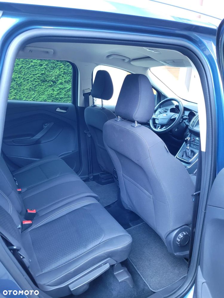 Ford Kuga 1.5 EcoBoost FWD Edition ASS MMT6 - 5