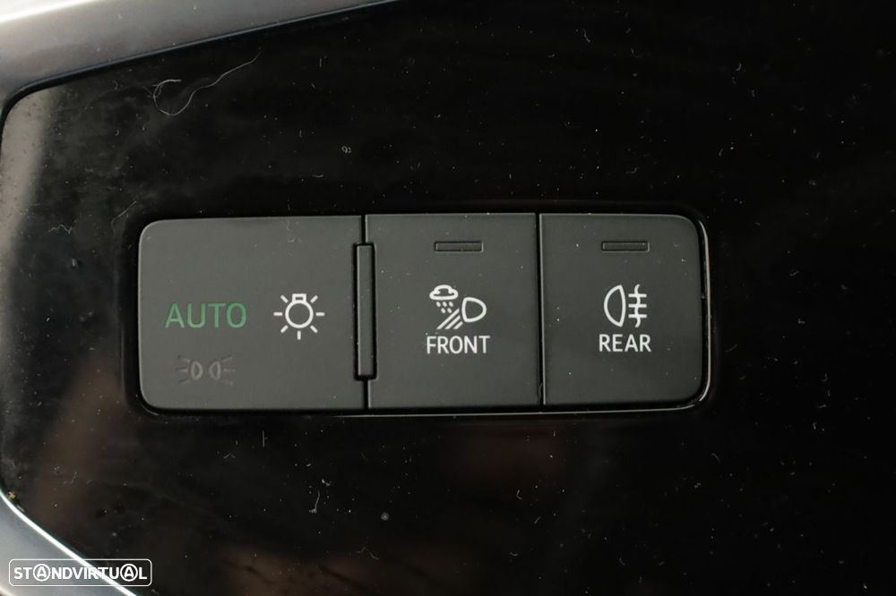 Audi Q3 Sportback 45 TFSIe S line S tronic - 20