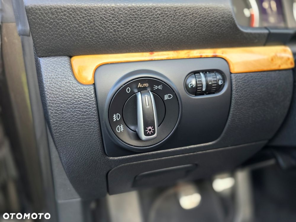 Volkswagen Eos - 22