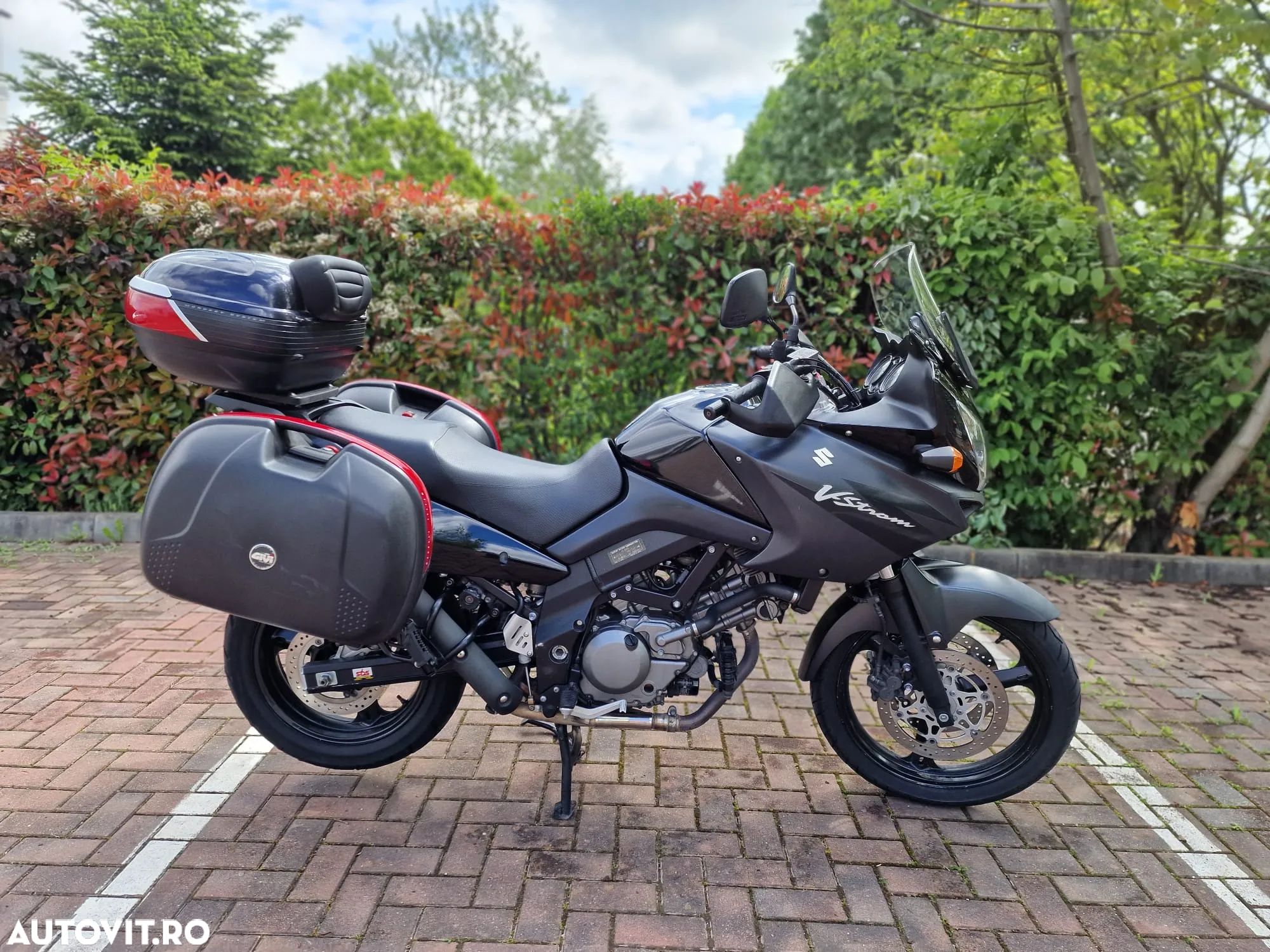 Suzuki DL 650 V-Strom - 1