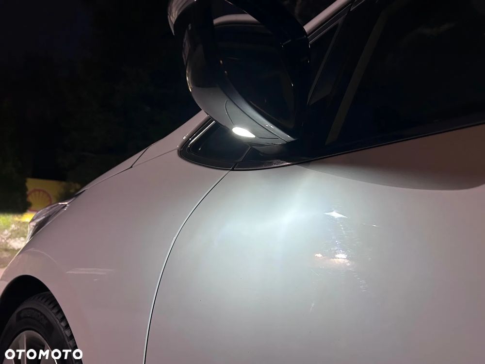 Kia Ceed 1.6 GDI Business Line - 18